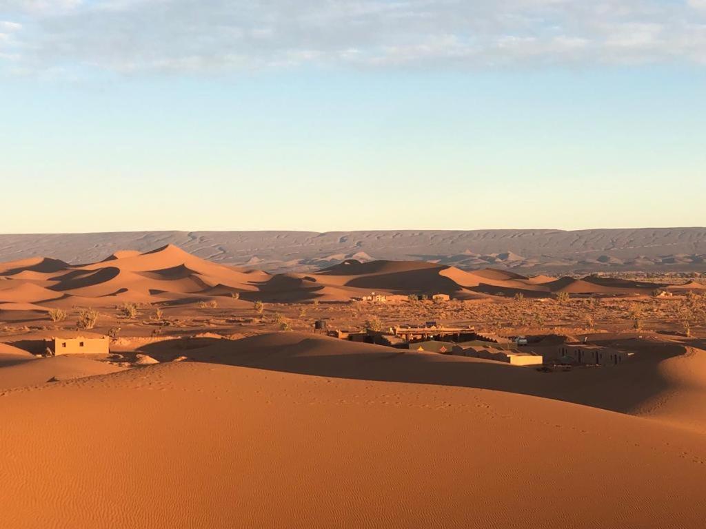 Desert Chegaga Luxury Camp El Gouera Exteriör bild