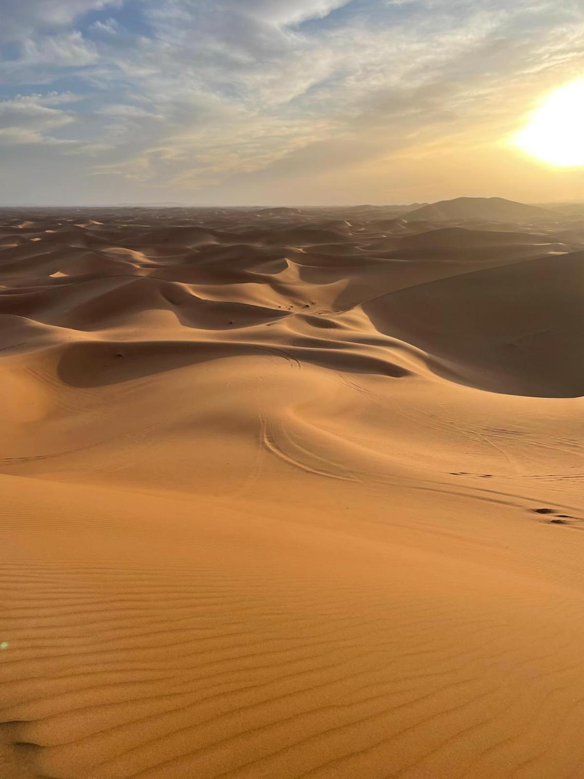 Desert Chegaga Luxury Camp El Gouera Exteriör bild